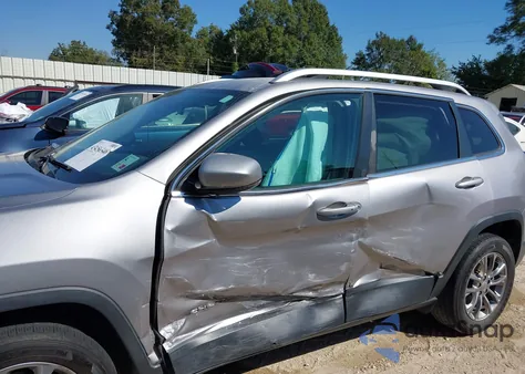 2019 Jeep Cherokee Latitude Plus Fwd из США, поврежденный, VIN 1C4PJLLB7KD420330